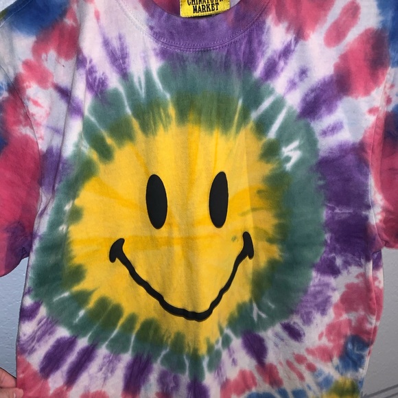 Tie dye smiley face shirt from Urban Outfitters - Picture 2 of 3